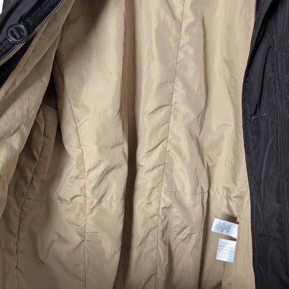 Modern Fit Black Lined Windbreaker - Picture 3 of 3